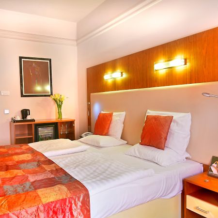 Ametyst Hotel Praha Ngoại thất bức ảnh