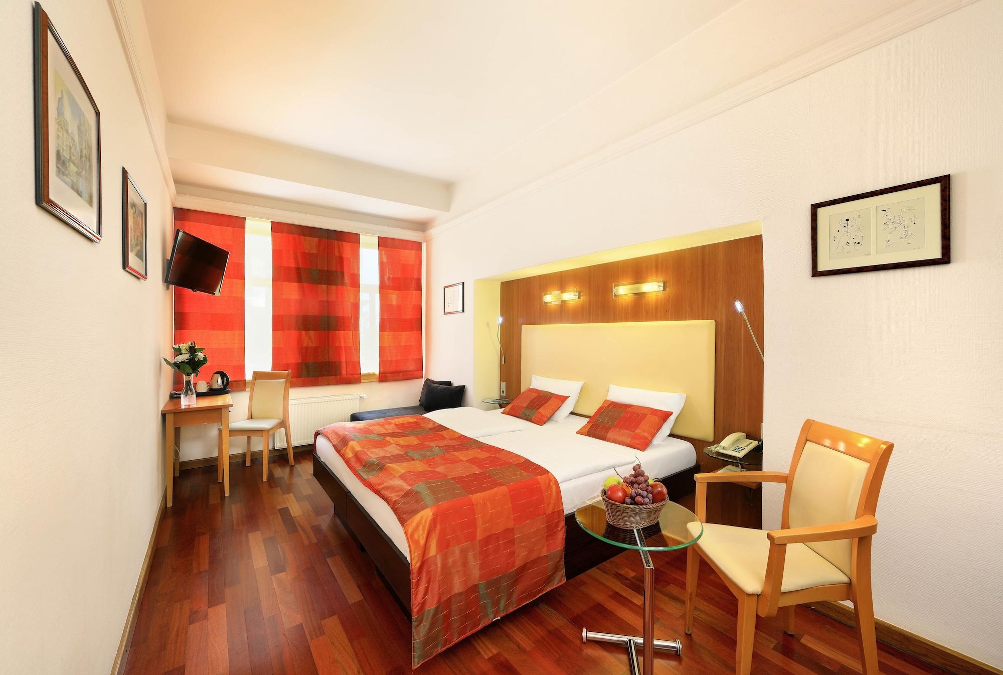 Ametyst Hotel Praha Ngoại thất bức ảnh