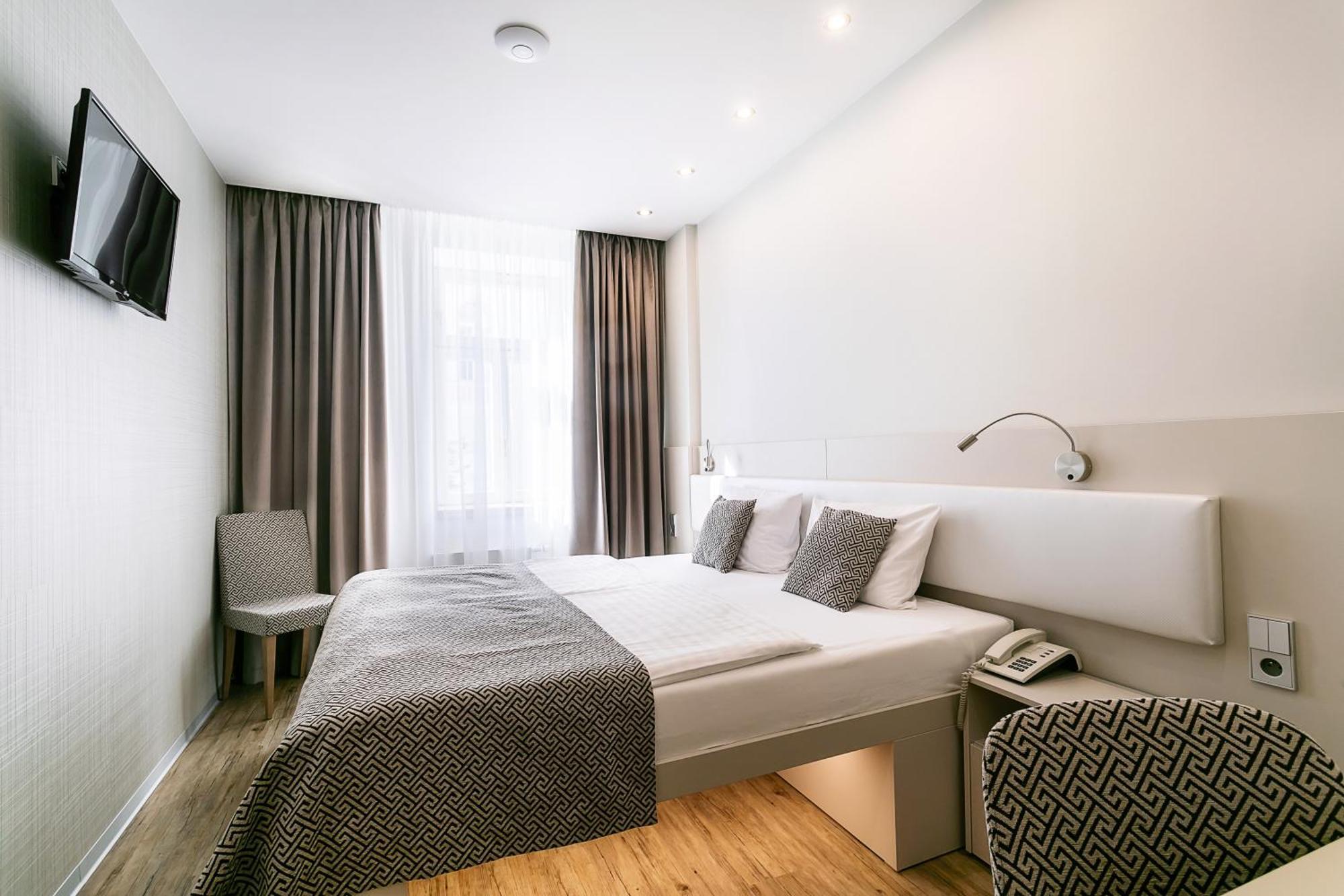 Ametyst Hotel Praha Ngoại thất bức ảnh