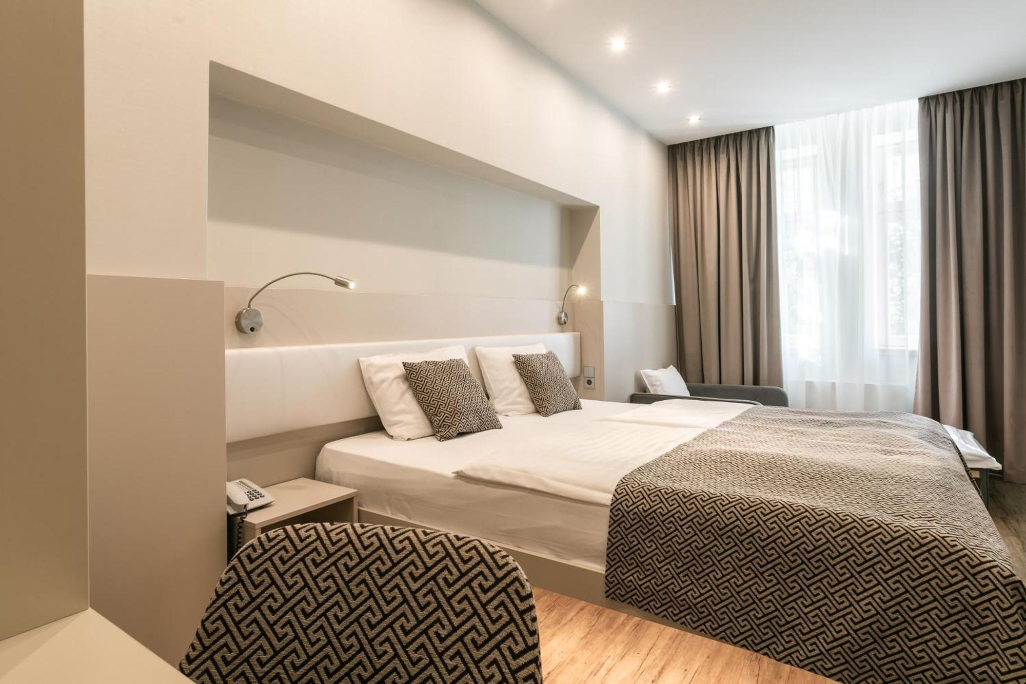 Ametyst Hotel Praha Ngoại thất bức ảnh